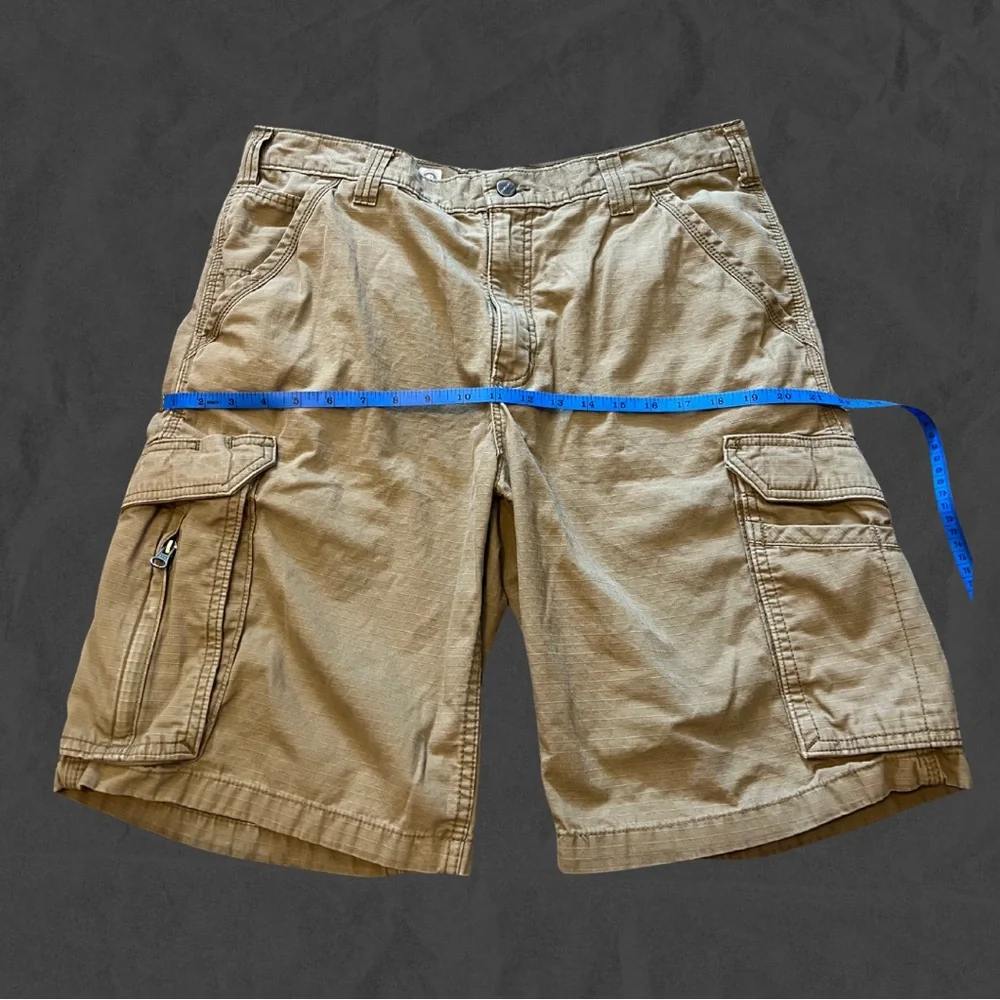 Carhartt Men's Khaki Cargo Shorts - Picture 5 of 6